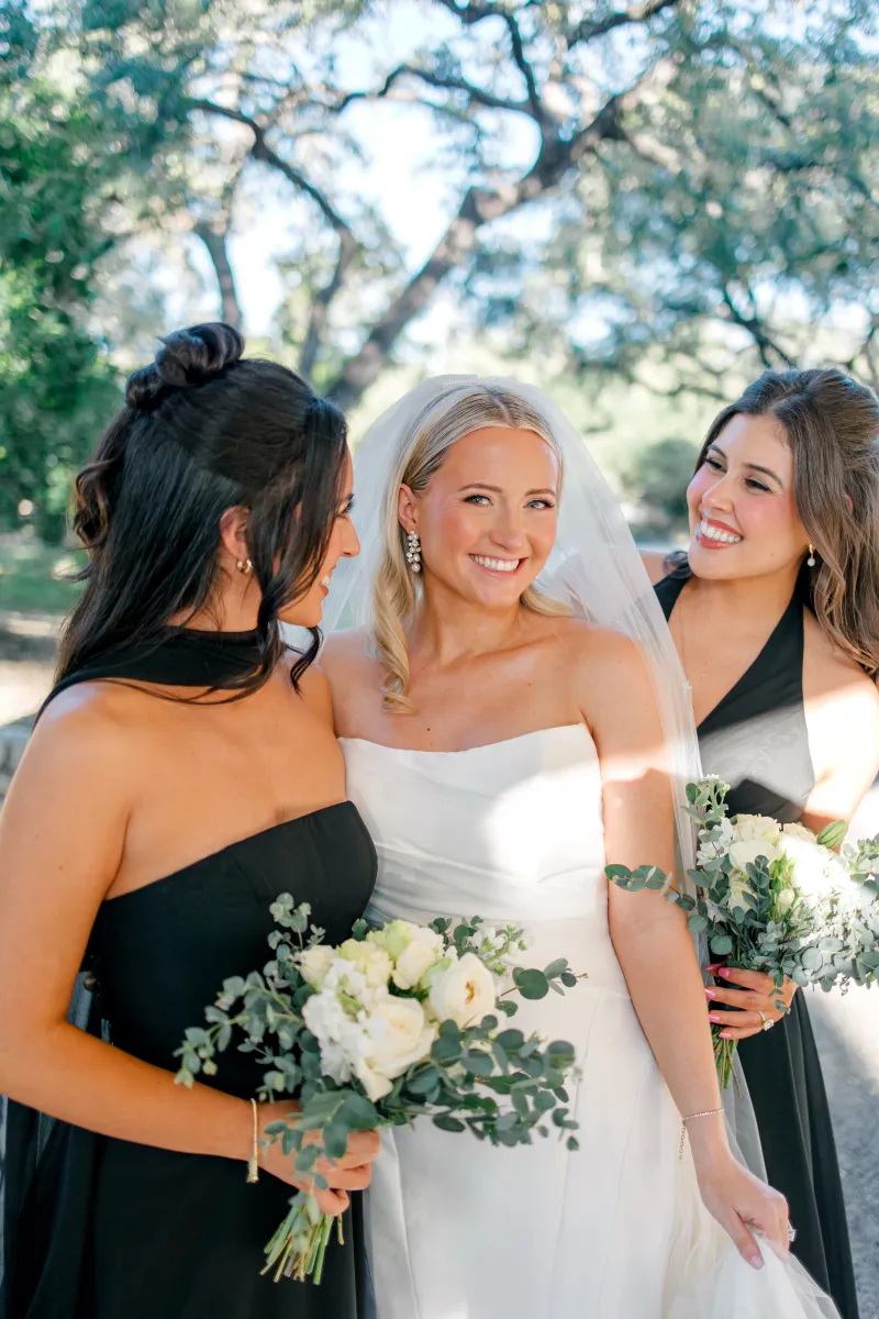 Sunday Tan bridal spray tan client - wedding photo 5