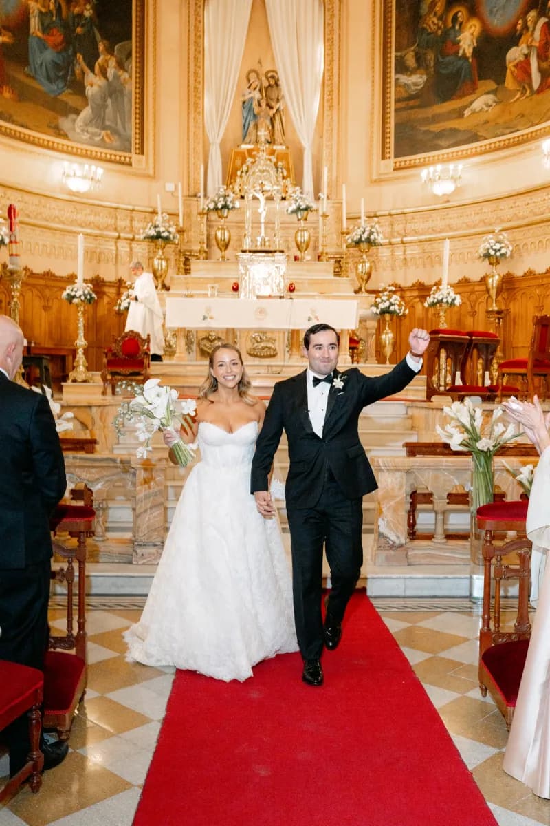 Sunday Tan bridal spray tan client - wedding photo 11