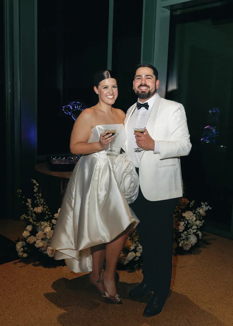 Sunday Tan bridal spray tan client - wedding photo 12