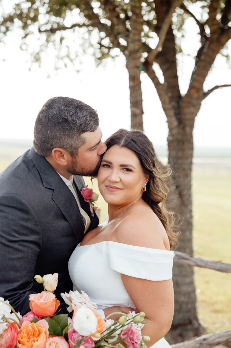 Sunday Tan bridal spray tan client - wedding photo 19