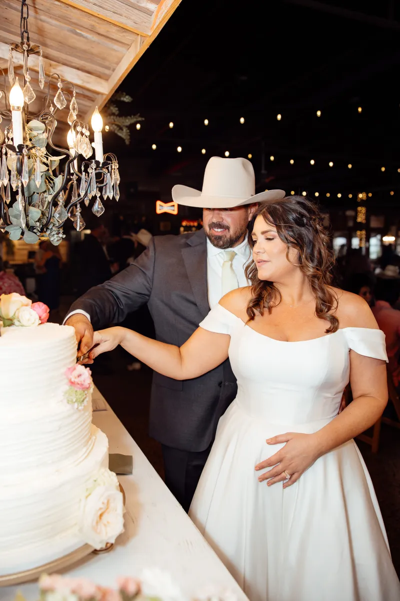 Sunday Tan bridal spray tan client - wedding photo 20