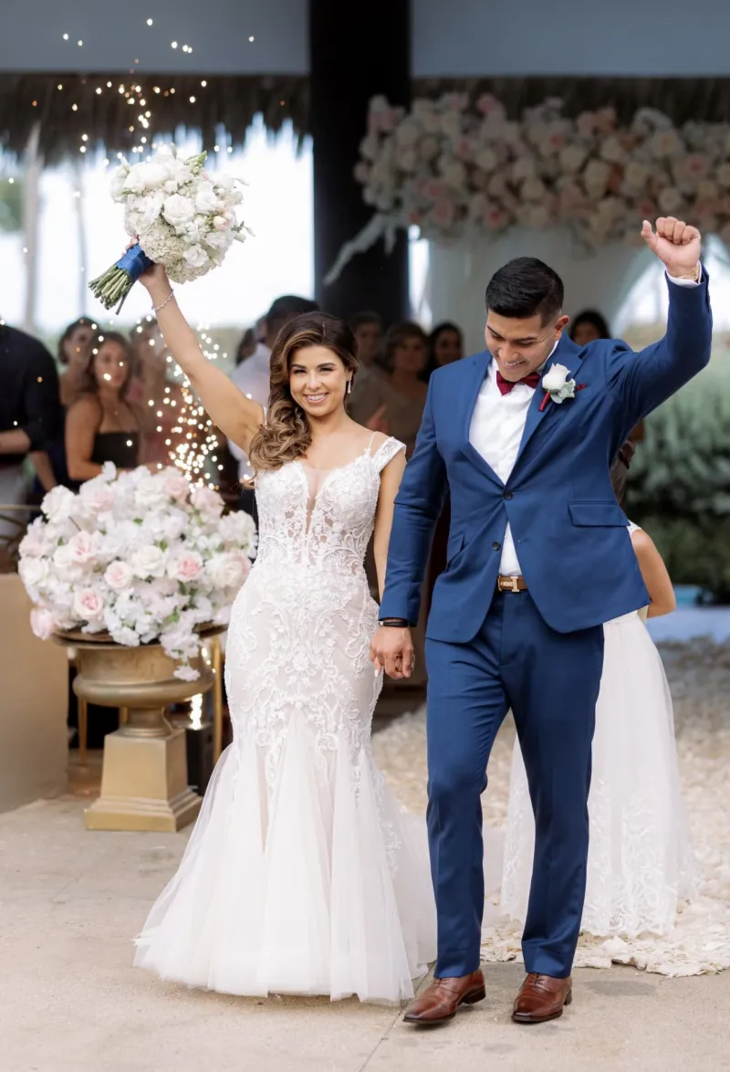 Sunday Tan bridal spray tan client - wedding photo 38