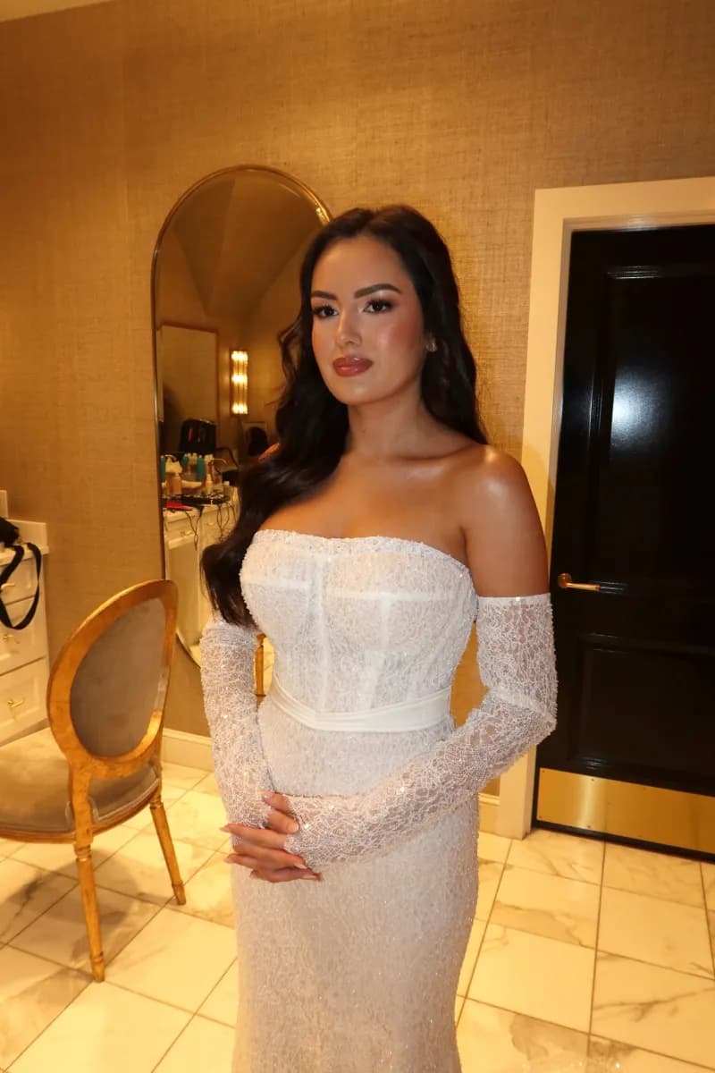 Sunday Tan bridal spray tan client - wedding photo 41